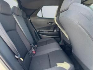 Toyota C-HR 2.0-l-VVT-i Plug-in Hybrid Teamplayer