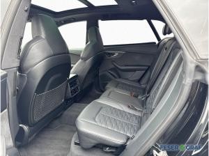 Audi RS Q8 qu. Tip-tr. +RS ESSENTIAL+KERAMIK+HEAD-UP+