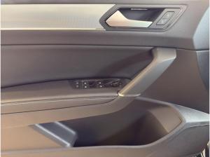 Volkswagen Touran ENERGY 1.5 TSI DSG R-LINE PANO 7-SITZ NAV