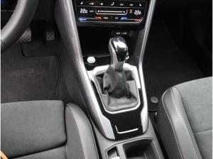 Volkswagen T-Roc Style 1.5TSI DSG / IQ.Drive, AHK, LED, RFK
