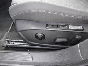 Volkswagen Golf VIII Variant DSG *PANO*MATRIX*KAMERA*NAVI*