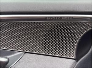 Audi A6 Avant TDI quattro S tronic AHK+Pano+Standheiz