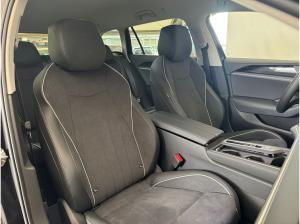 Volkswagen Passat Variant Business 2.0 TDI DSG+AHK+HUD+KAMERA+ACC+NAVI