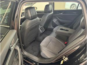 Volkswagen Passat Variant Business 2.0 TDI DSG+AHK+HUD+KAMERA+ACC+NAVI