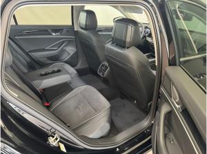 Volkswagen Passat Variant Business 2.0 TDI DSG+AHK+HUD+KAMERA+ACC+NAVI