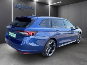 Skoda Superb Combi 1.5 TSI iV DSG Navi,Matrix,AHK,Kamera