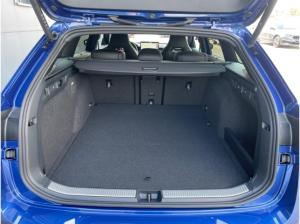 Skoda Superb Combi 1.5 TSI iV DSG Navi,Matrix,AHK,Kamera