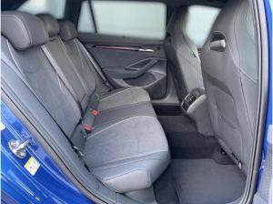 Skoda Superb Combi 1.5 TSI iV DSG Navi,Matrix,AHK,Kamera