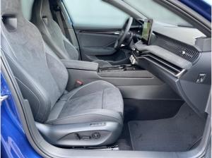 Skoda Superb Combi 1.5 TSI iV DSG Navi,Matrix,AHK,Kamera
