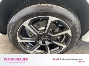 Audi Q3 40 TFSI quattro S line StandHZG AHK Navi Digitales Cockpit Soundsystem LED