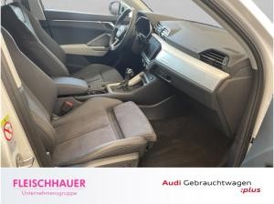 Audi Q3 40 TFSI quattro S line StandHZG AHK Navi Digitales Cockpit Soundsystem LED