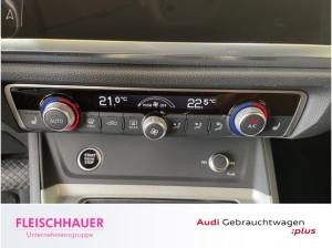Audi Q3 40 TFSI quattro S line StandHZG AHK Navi Digitales Cockpit Soundsystem LED