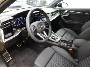 Audi RS3 Lim 280KM/H MATRIX B&O HuD UMGEBUNGSKAMERA