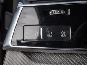 Audi RS Q8 TFSI quattro