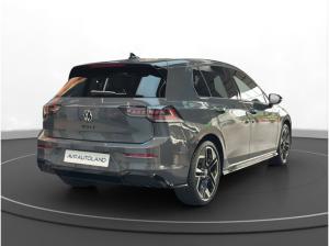 Volkswagen Golf VIII 1.5 eTSI DSG R-Line | PANO | LED |
