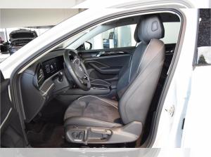 Volkswagen Passat Variant Elegance 2.0 TDI Sofort verfügbar! AHK! NAVI!