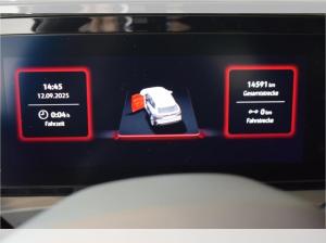 Volkswagen Tiguan Elegance 2.0 TDI DSG NAVI PDC AHK Klima