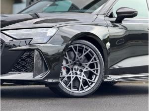 Audi RS3 Limousine TFSI quattro 294(400)kW(PS) S tronic *EROBERUNG*SOFORT*