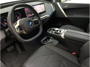 BMW ix iX xDrive50 SPORTPAKET+AHK+LC PROF+KAMERA