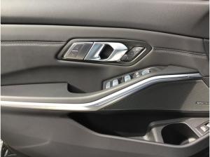 BMW M3 Limousine LC PROF+HUD+PAP+LED+E SITZE+LEDER