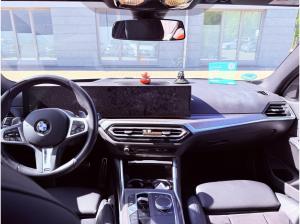 BMW 320 iXDrive