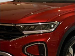 Volkswagen T-Roc Move 1.0 TSI 85kW - LED Navi Einparkhilfe Standheizung Kamera LM DAB MFL Digital Cockpit App-Connect