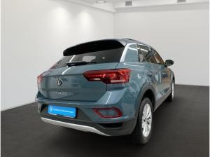 Volkswagen T-Roc LED Einparkhilfe SHZ Navi Kamera LM SHZ DAB+ MFL Digital Cockpit App-Connect Front Assist