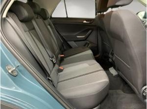 Volkswagen T-Roc LED Einparkhilfe SHZ Navi Kamera LM SHZ DAB+ MFL Digital Cockpit App-Connect Front Assist