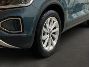 Volkswagen T-Roc LED Einparkhilfe SHZ Navi Kamera LM SHZ DAB+ MFL Digital Cockpit App-Connect Front Assist