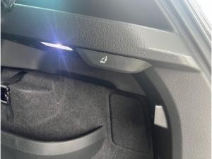 Skoda Karoq Tour 2.0 TDI DSG 4x4 ACC AHK NAVI LED DAB