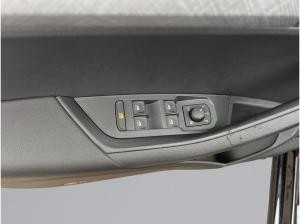 Skoda Karoq Tour 2.0 TDI DSG 4x4 ACC AHK NAVI LED DAB