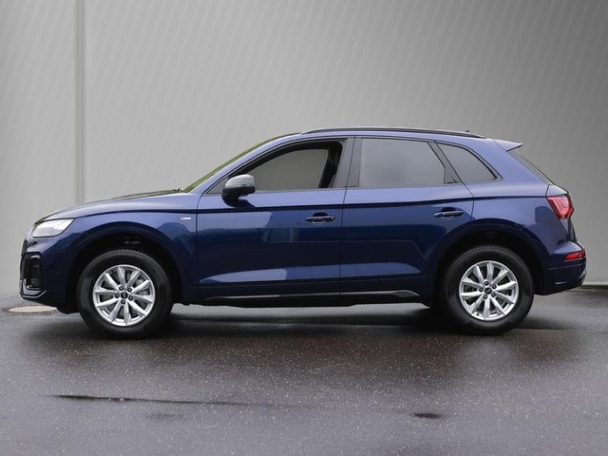 Audi Q5 40 TFSI S line Matrix AHK Panorama Kamera