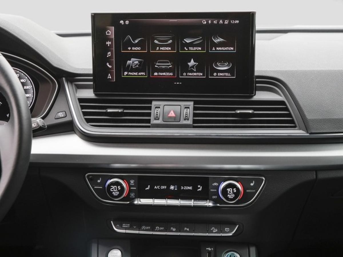 Audi Q5 40 TFSI S line Matrix AHK Panorama Kamera