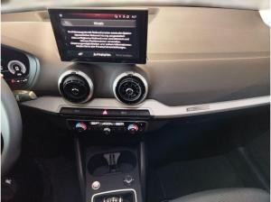 Audi Q2 30 TFSI S line LED VC AHK