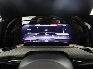 Volkswagen Golf VIII 2.0 TSI R Performance+NAV+ACC+LED+AKRA