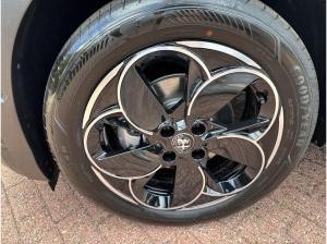 Alfa Romeo Junior Ibrida SPECIALE -Panoramadach  Technologie-Sport-Paket