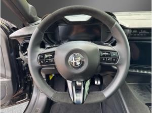 Alfa Romeo Junior Ibrida SPECIALE -Panoramadach  Technologie-Sport-Paket