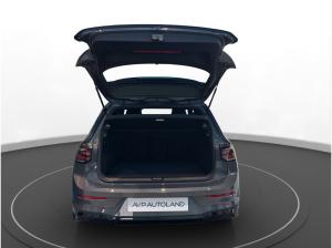 Volkswagen Golf VIII 1.5 eTSI DSG R-Line | PANO | LED |