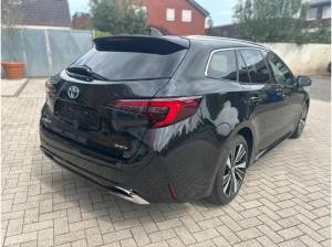 Toyota Corolla Teamplayer 1,8 l TS Navi ACC SHZ 1,99% el. Heck