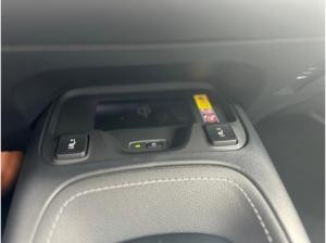 Toyota Corolla Teamplayer 1,8 l TS Navi ACC SHZ 1,99% el. Heck