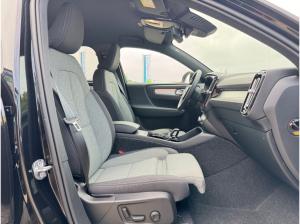 Volvo XC40 B3 Geartr. PLUS BLACK EDITION - sofort lief