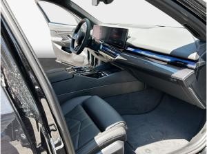 BMW i5 Baureihe Lim. (G60E)