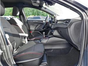 Ford Focus ST-Line ⚡inkl. Ganzjahresreifen⚡