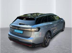 Volkswagen ID.7 Tourer Pro WÄRMEPUMPE/AHK/HUD/KAMERA/ACC