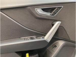 Audi Q2 35 1.5 TFSI S-Line S-line AHK AUT Kam. LED LM