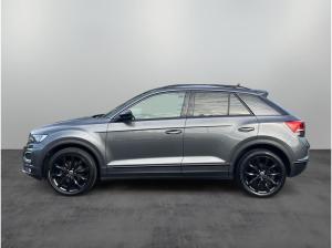 Volkswagen T-Roc sport 1.5 TSI DSG / Navi, AHK, LED, RFK