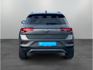 Volkswagen T-Roc sport 1.5 TSI DSG / Navi, AHK, LED, RFK