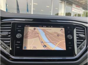Volkswagen T-Roc sport 1.5 TSI DSG / Navi, AHK, LED, RFK