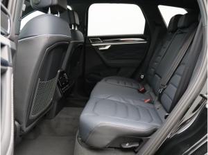 Volkswagen Touareg R-Line Black 3.0 TDI 4M DSG / Pano, AHK