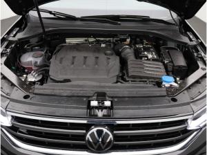 Volkswagen Tiguan Allspace R-Line 2.0TDI 4M DSG / Pano, AHK